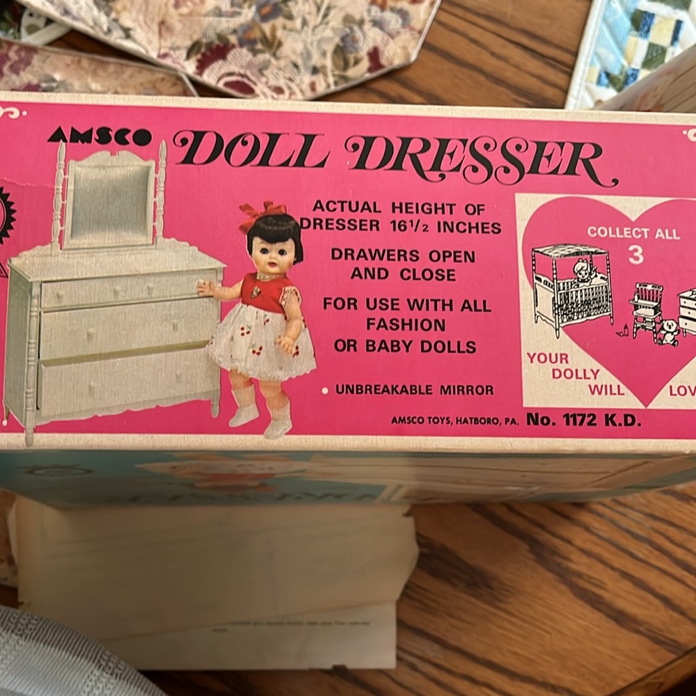 Vintage Amsco doll dresser. 1968. No 1172 - Picture 8 of 10